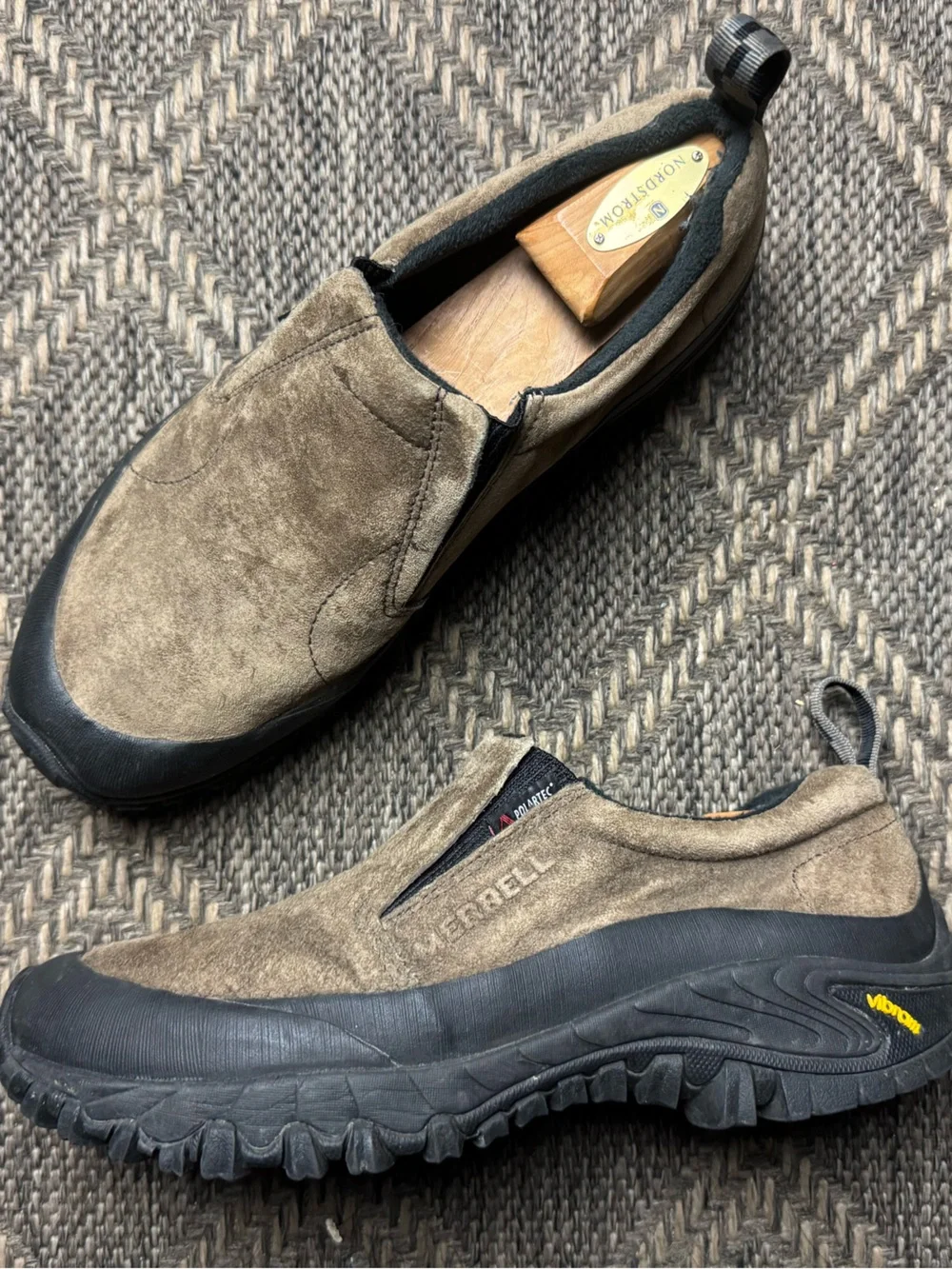 Merrell Shiver Moc 2 Shoes Mens 10.5 Black Leather Waterproof Vibram Slip On